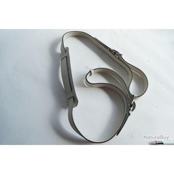 LOUIS VUITTON Bandouli�re de sac cuir blanc