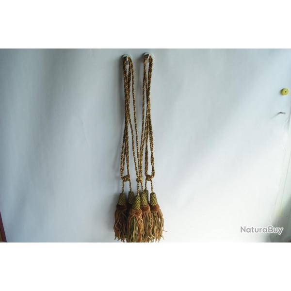 3 Embrasses de rideau � pompons Passementerie