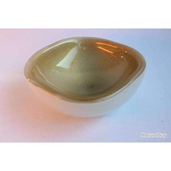 Coupe/cendrier Murano blanc et poudre d'or