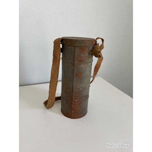 Bo�te pour masque � gaz fran�ais WW2