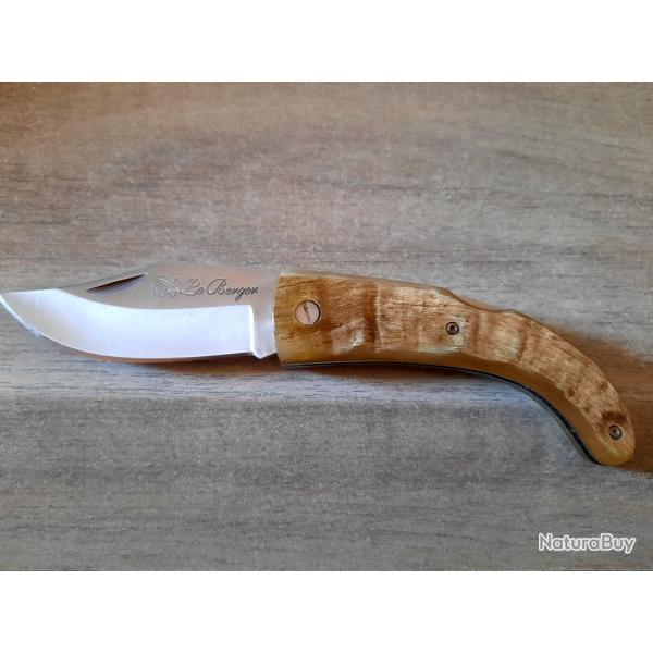 Couteau  Le Berger avec manche recourb� en corne naturelle - offre directe bienvenue