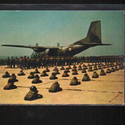 embarquement transall parachutistes cpm