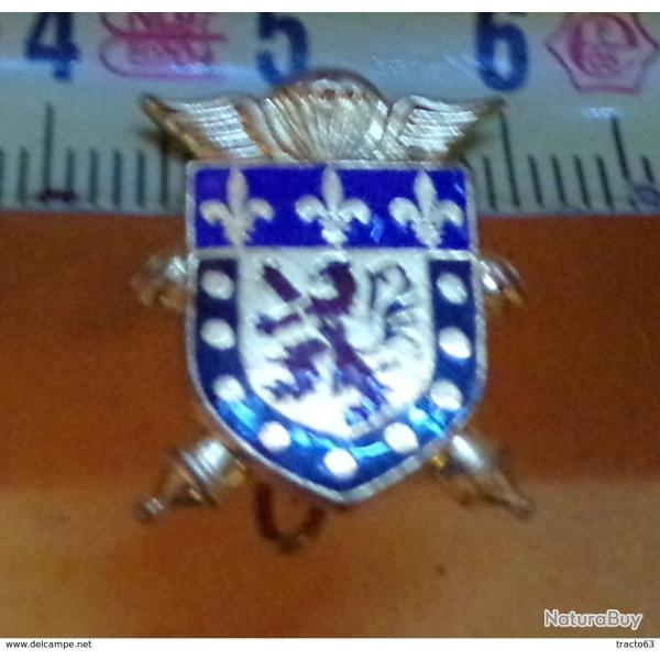 REDUCTION :20� Groupe d'Artillerie Parachutiste, dos lisse plat, en r�duction,�ETAT VOIR PHOTO� . PO