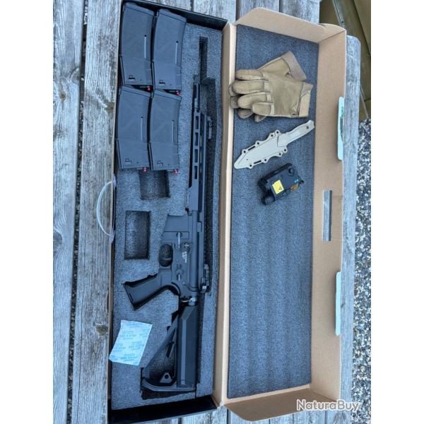 R�plique airsoft ARCTURUS Saber urgi MK16 9.5' AEG