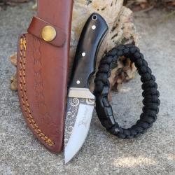 Couteau Skinner Elk Ridge Lame Drop Point Acier 3CR13 Satin Manche Bois Etui Cuir + Bracelet Corde