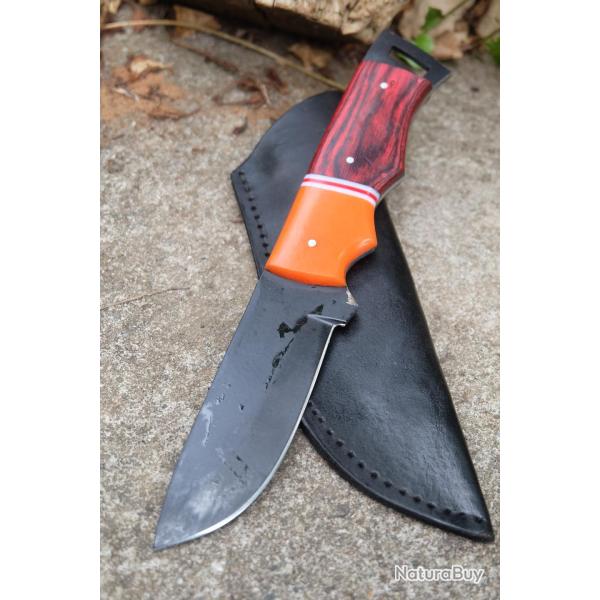 Couteau de Chasse Skinner Lame Drop Point Acier Carbone 1055 Blk Manche Bois/R�sine Etui Artisan 01