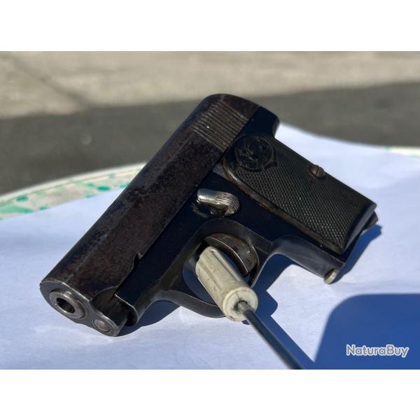 Pistolet MELIOR en calibre 6.35 � un euro sans prix de r�serve