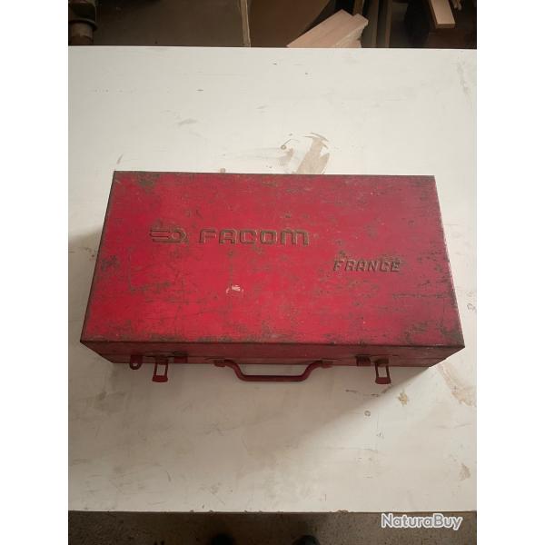 Ancienne caisse FACOM