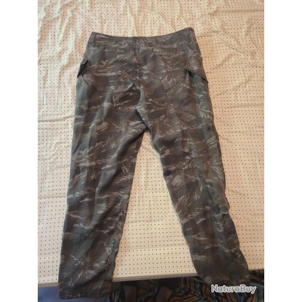 Tenue Camo tiger stripe L