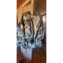 Veste gu&eacute;rilla taille L.