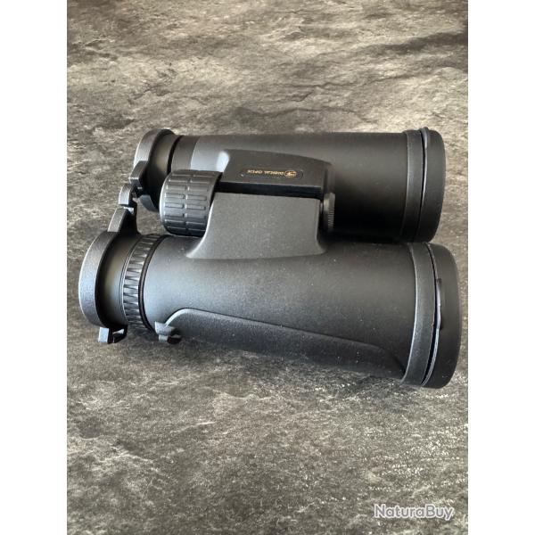 Jumelles compactes �tanches 10x42 neuves. Frais de port offerts.
