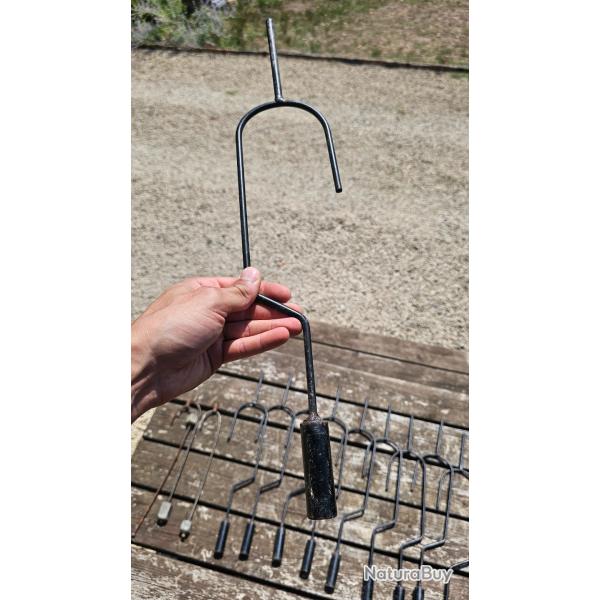 Lot de 13 supports � balancier pour formes de pigeons - Arbres