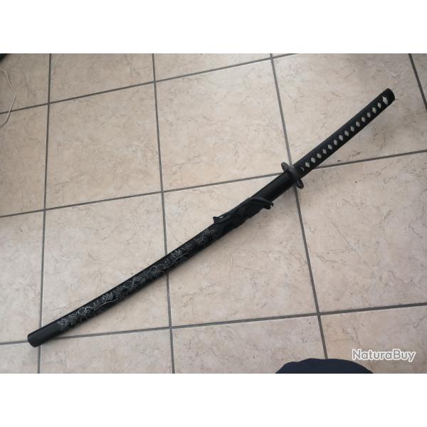 Katanas de d�coration #1, non affut�, parfait �tat