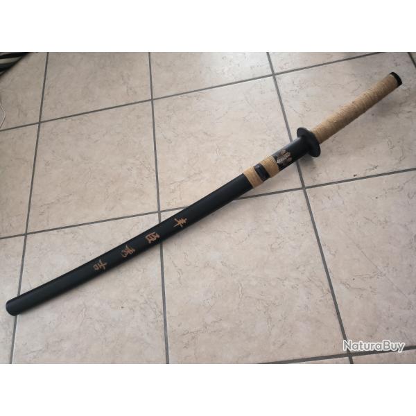 Katanas de d�coration #2, non affut�, parfait �tat
