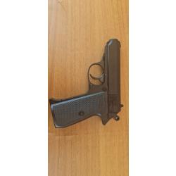 WALTHER PPK/S CO2 BLOWBACK BILLES ACIER DE 4,5MM