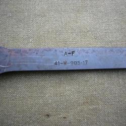 Cl&eacute; &eacute;l&eacute;vatine 41-W-905-17 mitrailleuse cal.30 Browning type Us post WW2