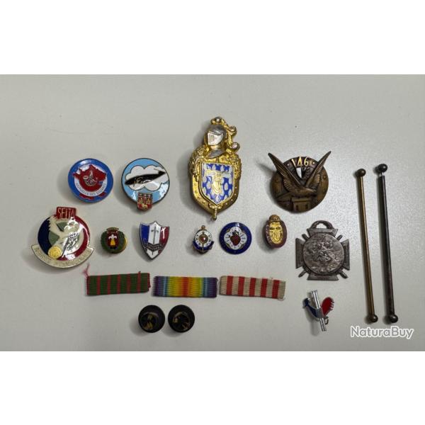LOT D'INSIGNES CIVILES ET MILITAIRES