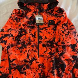 Vend veste harkila taille 58 neuf