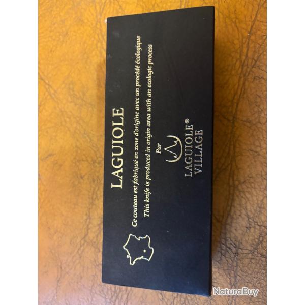 Superbe laguiole Village d�fense de mammouth neuf dans son coffret d origine