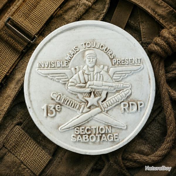 Bas relief ton pierre Section Sabotage du 13� RDP