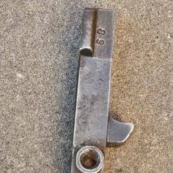 &Eacute;jecteur/ arretoir de culasse nu pour Mauser 98  (  num&eacute;ro 89  )