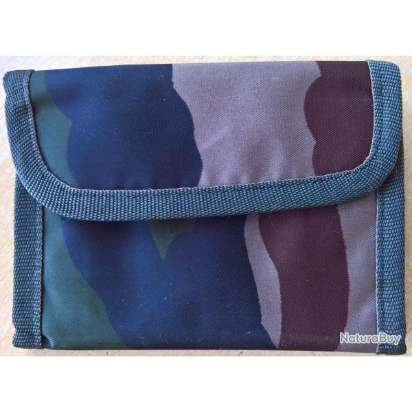 Porte feuilles, porte monnaie camouflage CE