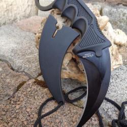 Couteau Tactical Street Fighter Karambit de Cou Lame Acier Inox Manche ABS Etui FRN 431BK