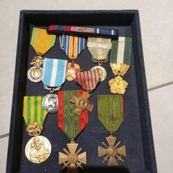 Lot de m&eacute;dailles militaire fran&ccedil;aise