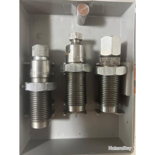 Jeu trois outils 45ACP pour presse de rechargement (2 Lee un non marque)