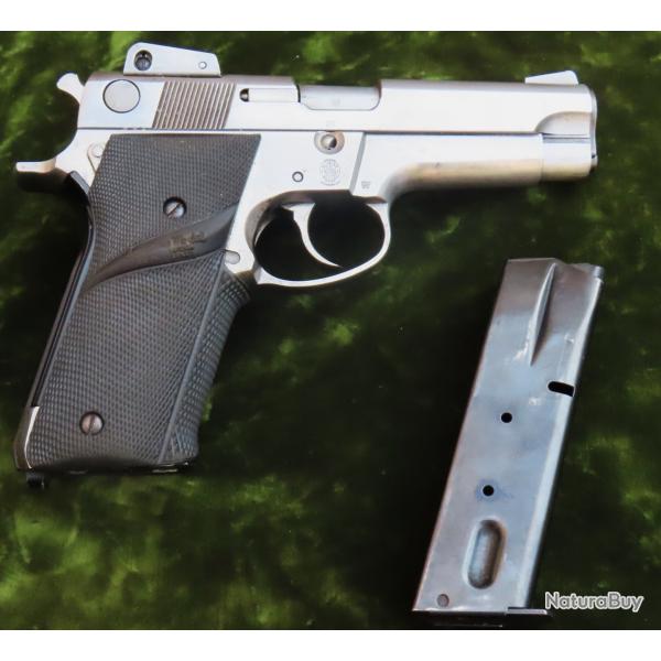 Pistolet semi-automatique Smith & Wesson 559 inox calibre 9 X 19