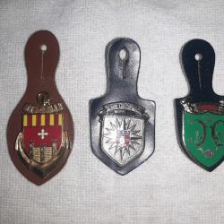 3 pucelles/insignes CDS 4, 24i&eacute;me RIMA et 35i&eacute;me Compagnie La Courtine