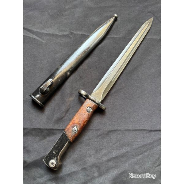 Ba�onnette belge mod�le 1949 monomatricule (2)