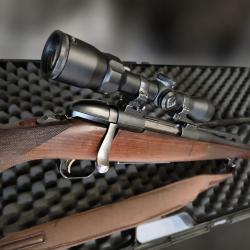 Carabine Browning European 300win mag avec lunette 1.75-4x32
