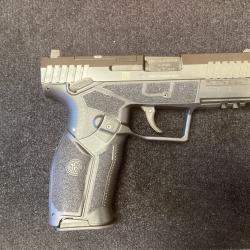 Nouveaut&eacute; !! FN hiper calibre 9x19