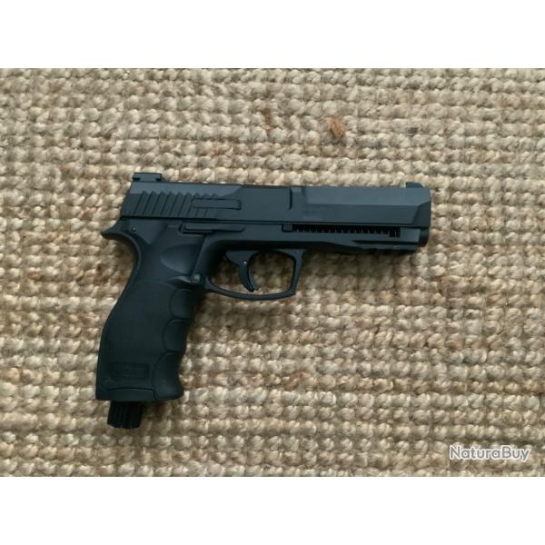Pistolet d�fense HDP 50 cal 50