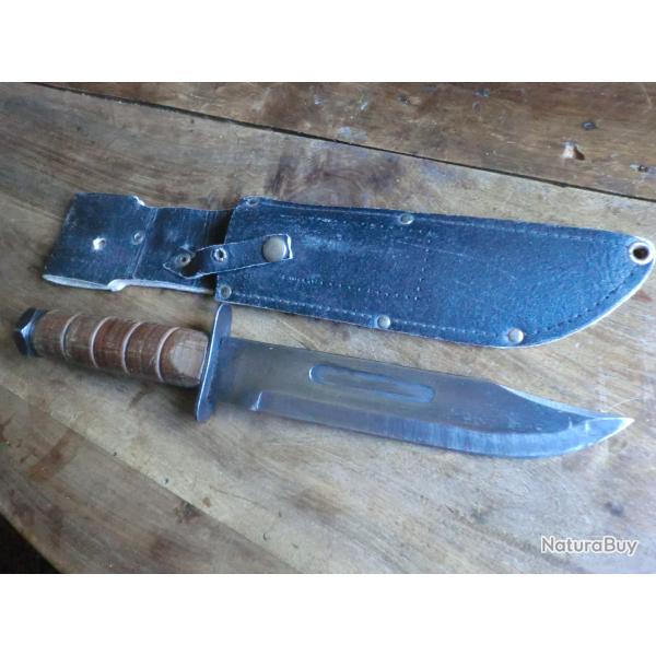 couteau tactiques de combat  etui cuir