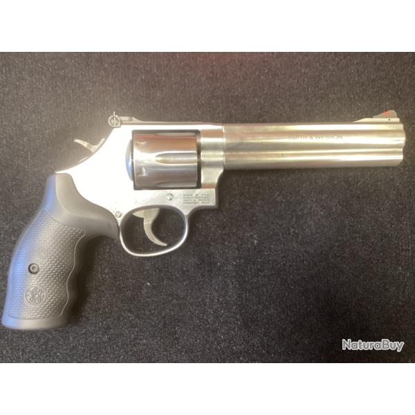 Smith et WESSON 686 inox calibre 357 mag