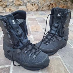vente Chaussures Hagl&ouml;fs T43 Tr&egrave;s solides.