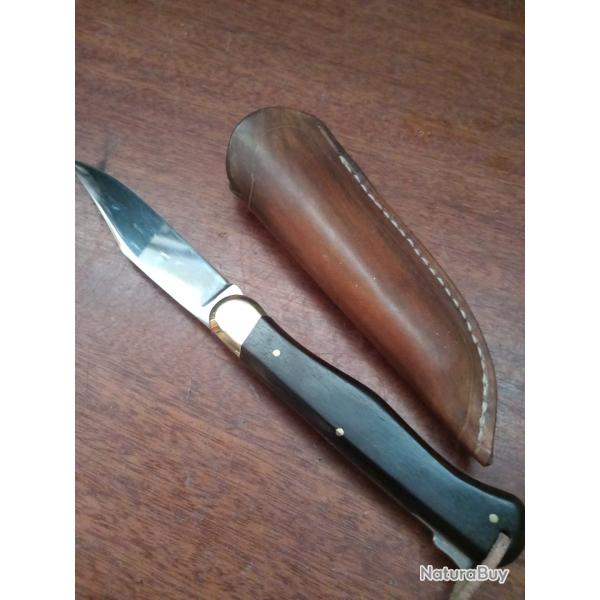 Couteau le pionnier douris chastel.