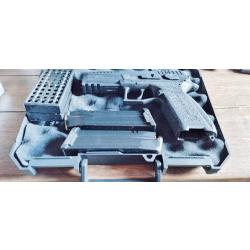 Cz p 9 F nocturne comme neuf