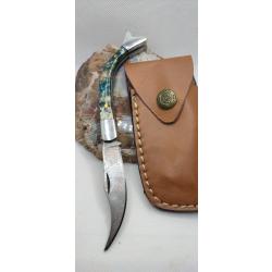 Lot de 2 couteaux lame damas , &eacute;tui cuir