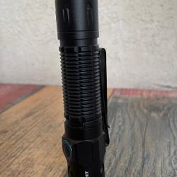 Lampe tactique Olight Warrior 3S
