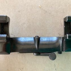 Montage lat&eacute;ral pour lunette &agrave; rail 70&deg; , tout acier , d&eacute;rivable pour rail de 9 mm avec embase