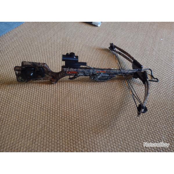 Vends arbal�te invader wicked ridge ( tenpoint) mod�le 2010 avec 20 carreaux.