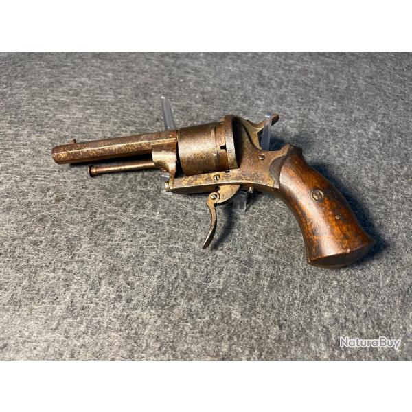Revolver a broche 7mm 1 euros sans prix de reserve