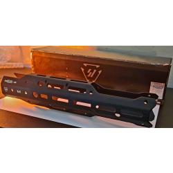 Garde main AIRSOFT EMG Strike Industries Licensed Aluminum GRIDLOK 11"  (Black) [EMG-RAS-110-01-BK]