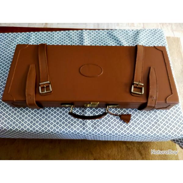 Mallette Alexandre MAREUIL pour arme d�mont�e  CUIR  tr�s BONNE ETAT !