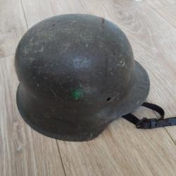 Casque en bon &eacute;tat  -  Voir pays d'origine