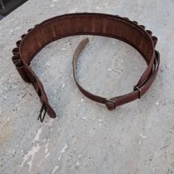 Cartouchiere en cuir