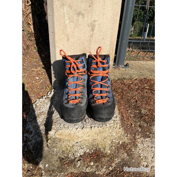Chaussure de montagne